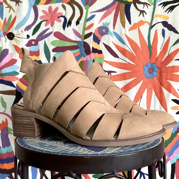 1. State Shoes - 1.State brown tan strappy booty